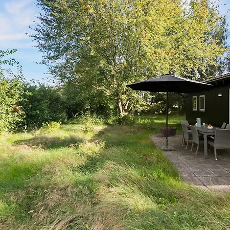 Holiday home 2 Bedroom Cozy In Hyllinge Kirke-Hyllinge